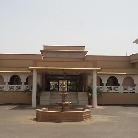 Heritage Resort Bikaner Bagian luar foto